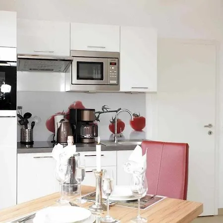 With 6 Bedrooms Prázdninový dům Börgerende-Rethwisch